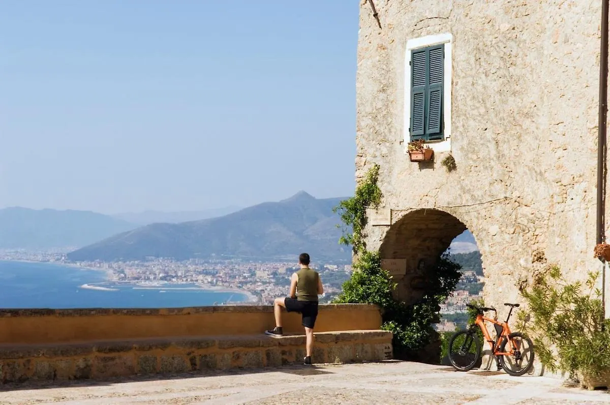 Sea And Tranquility And Bicycles Chezeno Apartment Borgio Verezzi