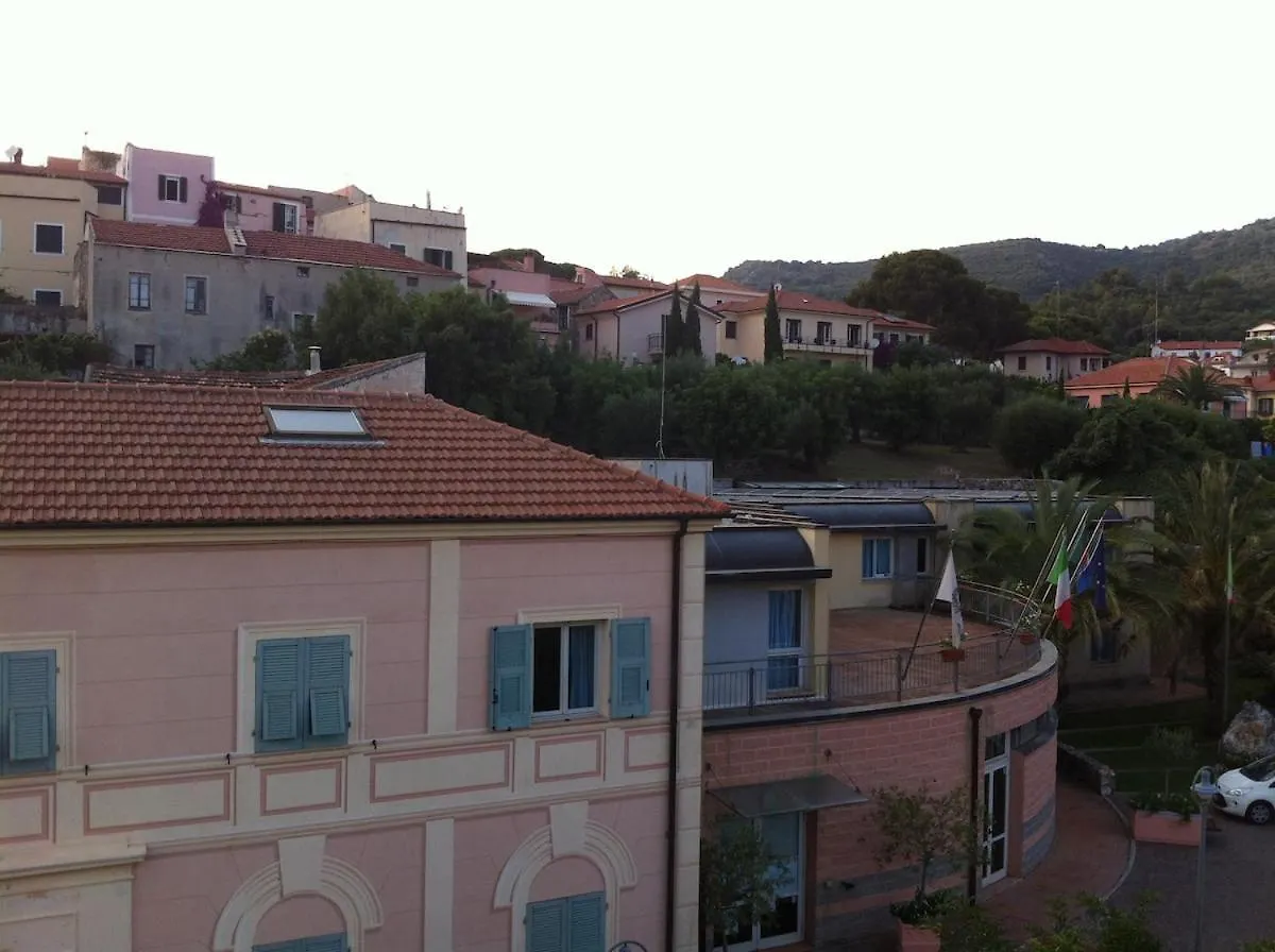 Sea And Tranquility And Bicycles Chezeno Apartment Borgio Verezzi Italy